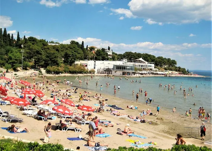 Royal Blue شقة سبليت